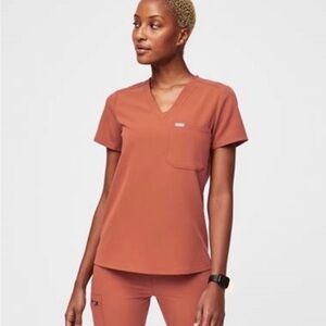 Women's Catarina One-Pocket Scrub Top™ Terracotta Small
